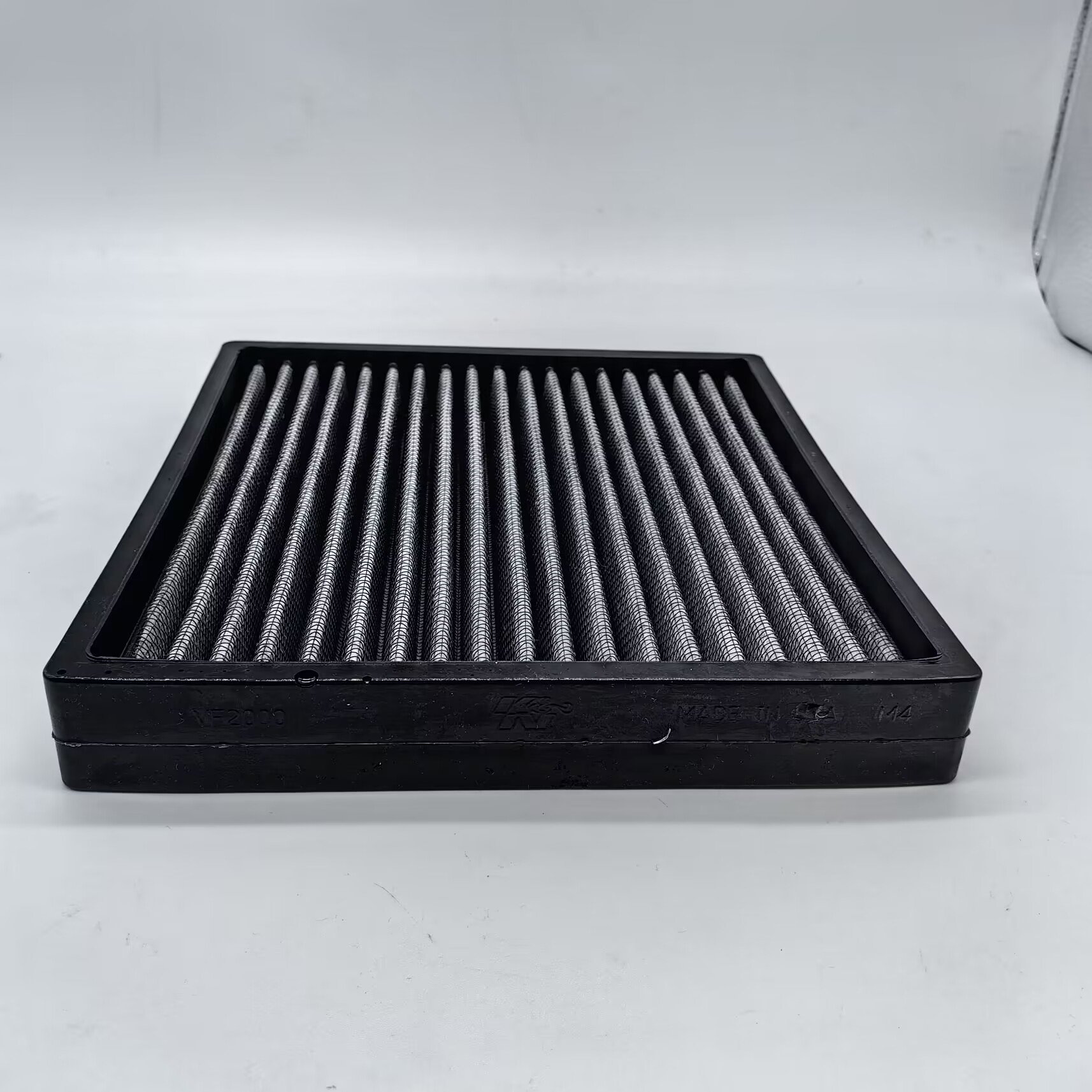 High Flow Replaceable Cabin Air Filter VF2000 for Jaguar/Toyota/Lexus/Suzuki/Subaru/Land Rover Car