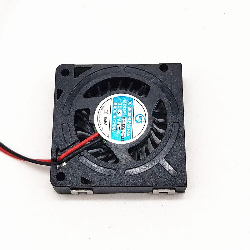 Customized 5V Mirco Fan 10000rpm 1.18CFM 30*30*7mm Electronic Mini Blower Fan for UAV