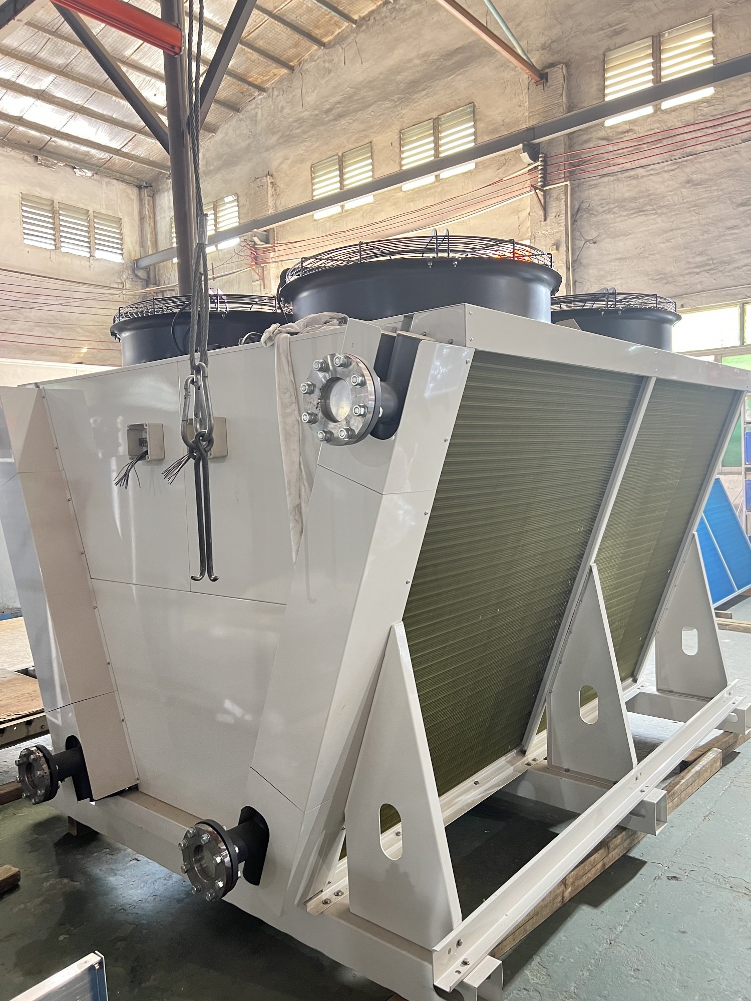 DRYCOOLERS And REMOTE CONDENSERS For HEAT PUMPS