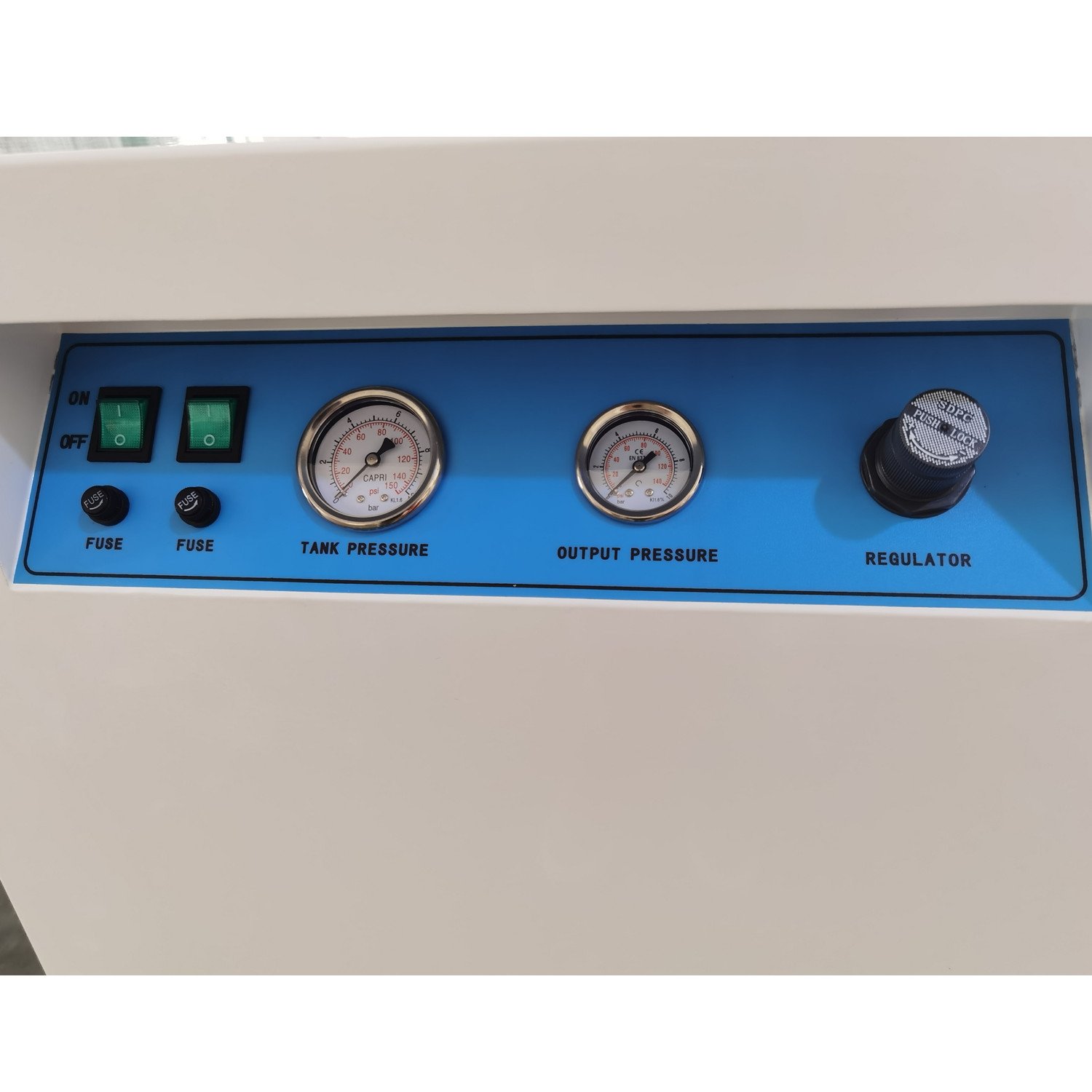 1600W 2Hp Super Silent Oil Free Air Compressor with Silent Cabinet with Wheels