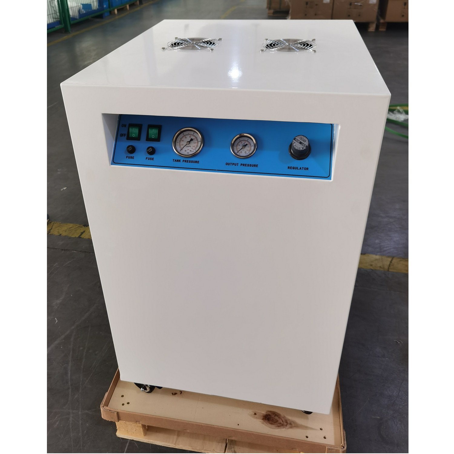 1600W 2Hp Super Silent Oil Free Air Compressor with Silent Cabinet with Wheels
