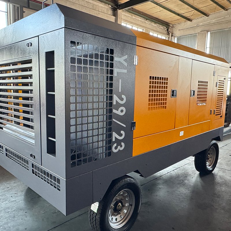 Factory Sales 23bar Diesel Engine Screw Compressors Portable air Compressors for Construction Work Mining Industry