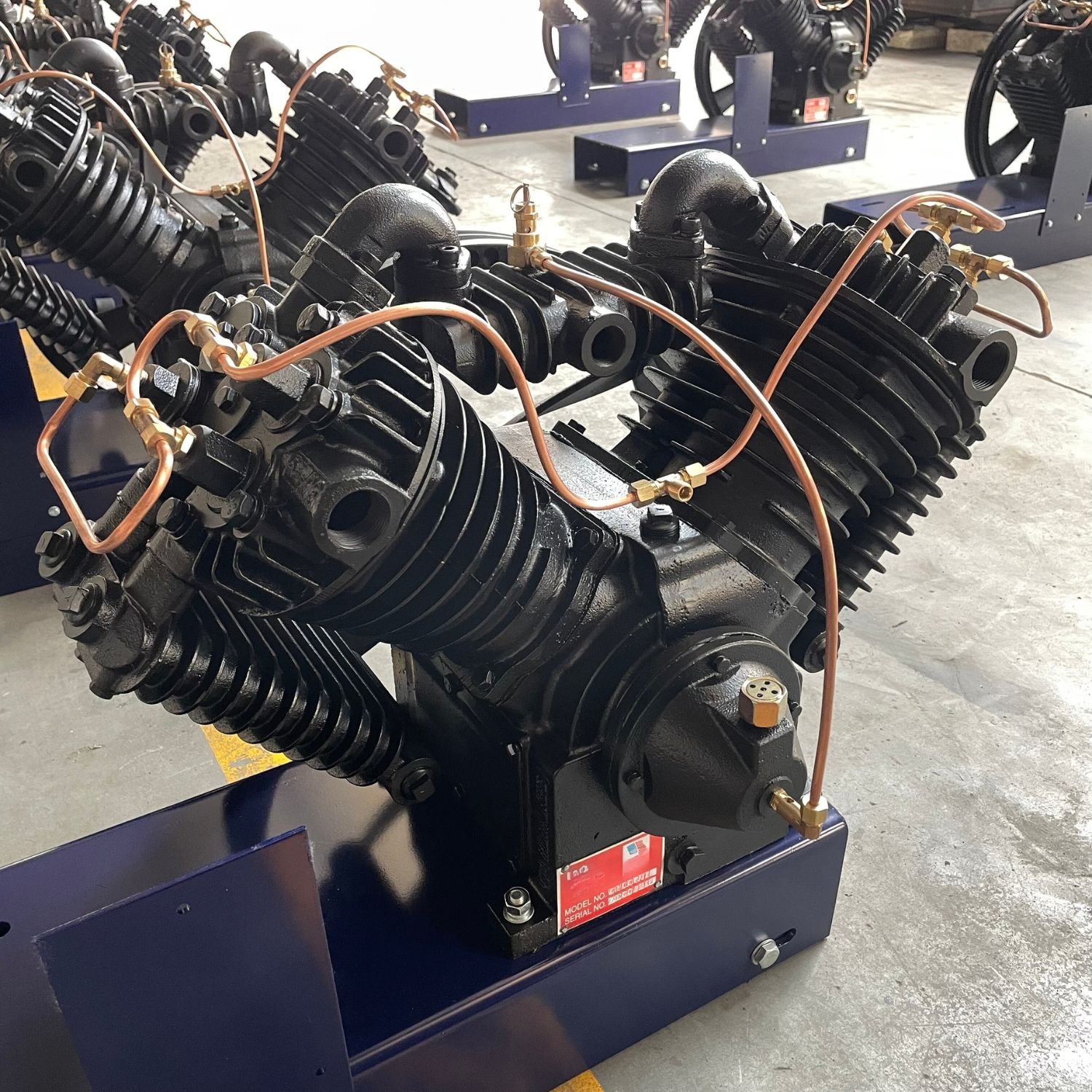 Factory Supplier 100% Copper Wire 380V Motor Base Mounted Air Compressor for Export