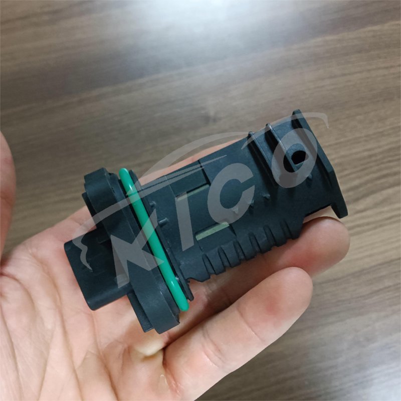 High Quality OE 0280218266 13627602038 Auto Parts Air Flow Sensor MAF Meter for BMW