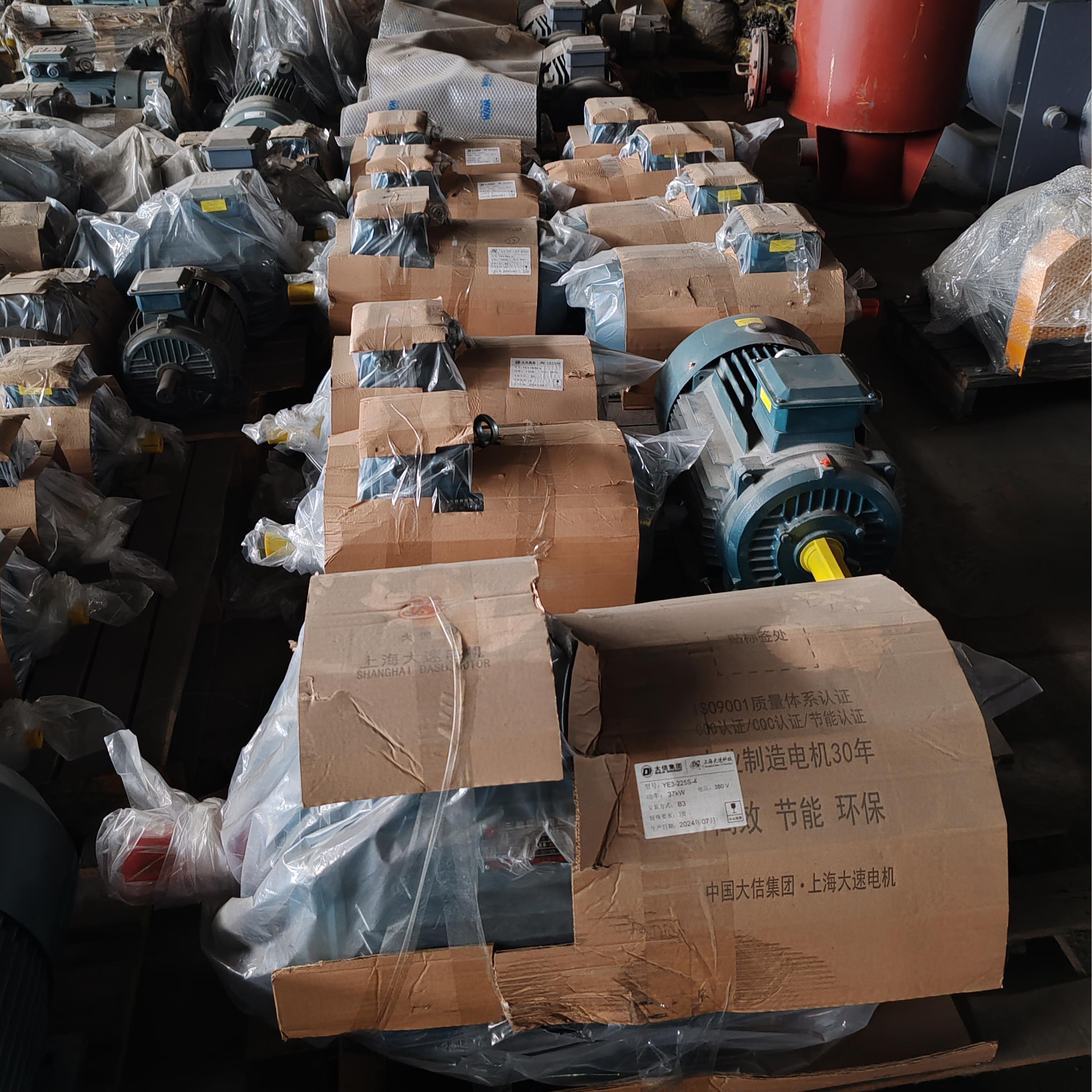 Air Flow Roots Blower Big Three Lobe for Pond Fish Farm Low Noise Iron & Cast Iron Exhausting, Drying and air Delivery