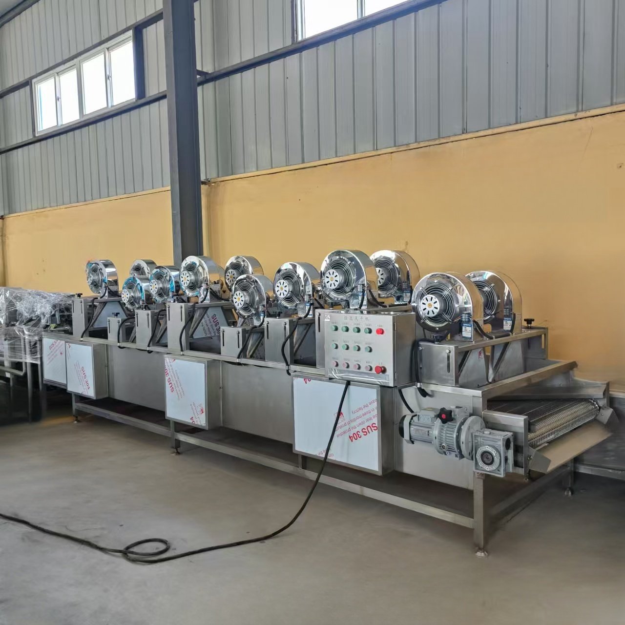 Fully Automatic Air-drying Production Line Multi-functional Vegetable Equipment Fruit and Vegetable Bubble Cleaning Machine