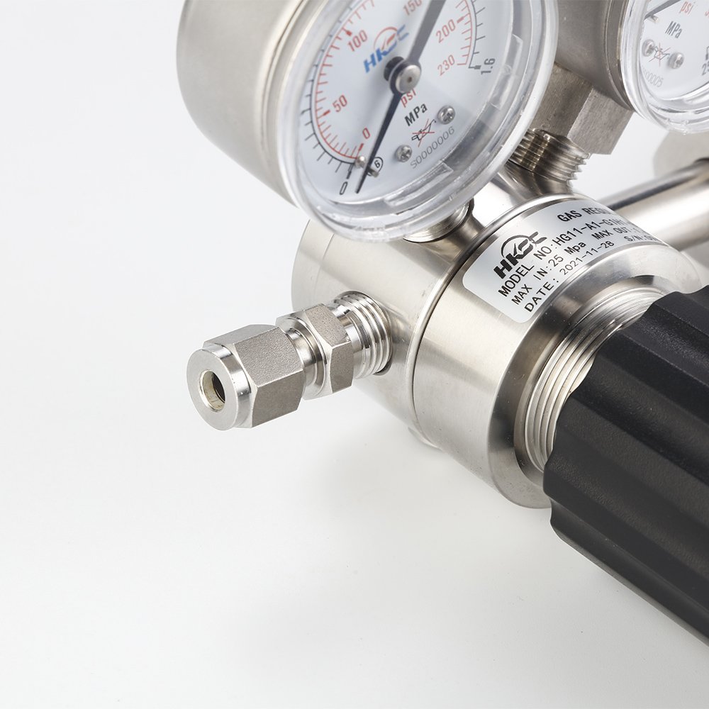 HC11 Single Stage Cylinder High Pressure Natural Gas Regulator for CNG and Nitrogen Quality Pressure Reducing Valve