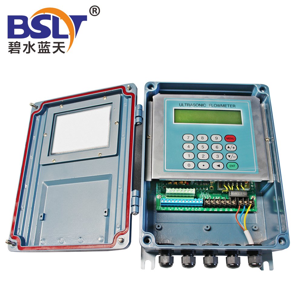 Portable Ultrasonic Flowmeter for Liquid Water Oil-Customized OEM LCD Display Flow Meter Plus-Minus Calibration for Measurement