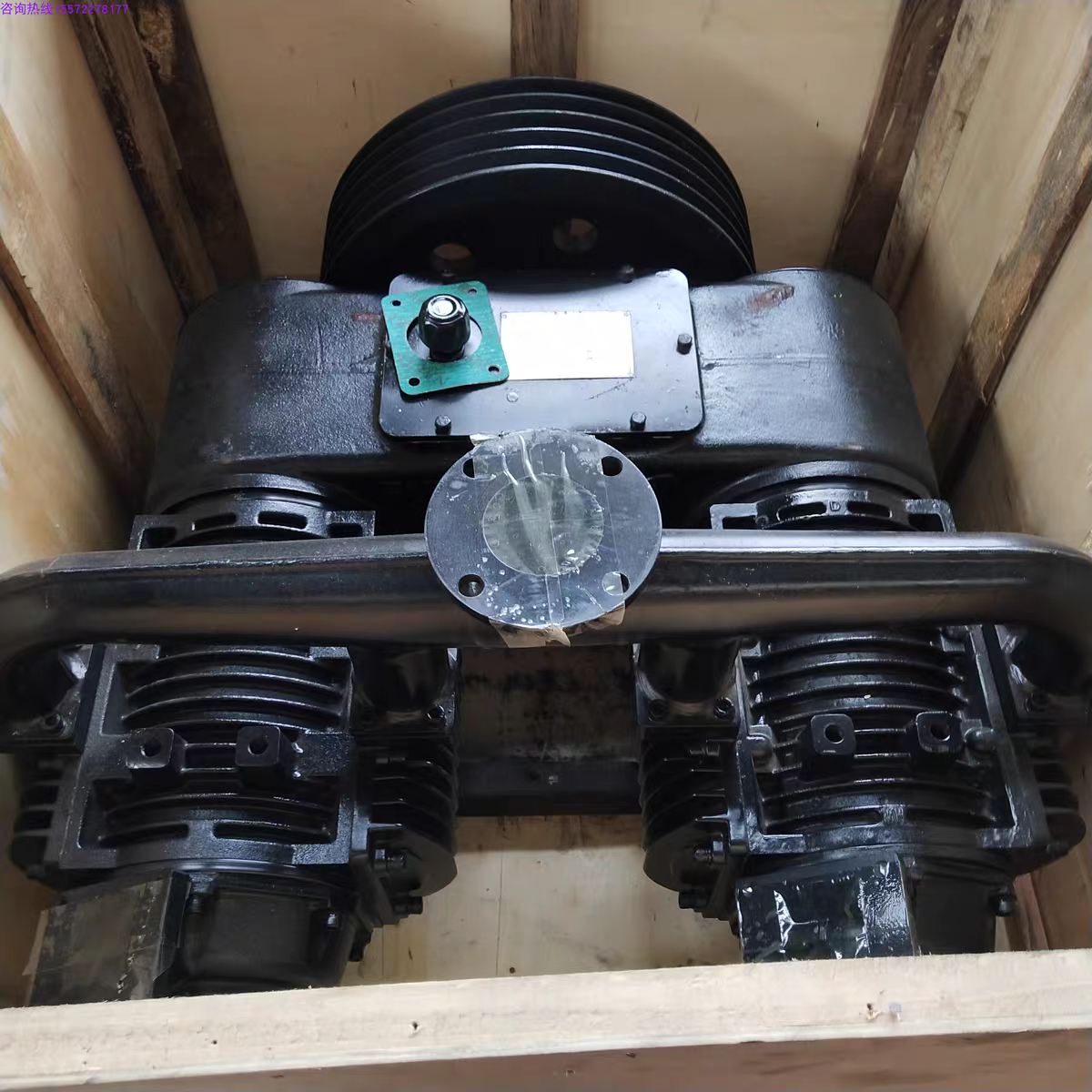 BDW-12/2S diesel Engine Drives Two Cylinders 12 Cubic Meters Flow Rate Wuhu Fuda Brand Cement Trailer air Compressor