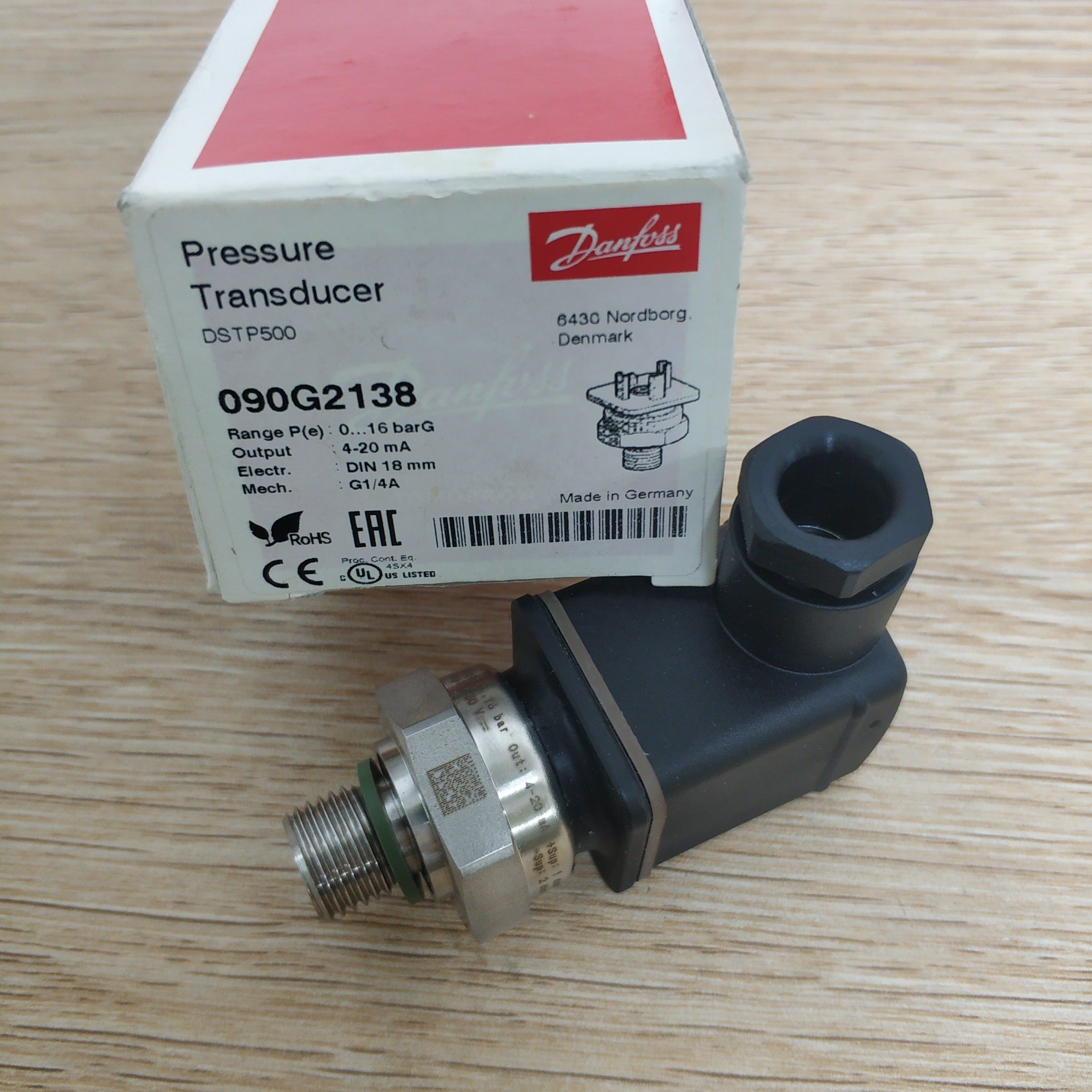 Danfoss DSPT 500 090G2138 Pressure Transducer with Inductive Switches for Air and Water Applications