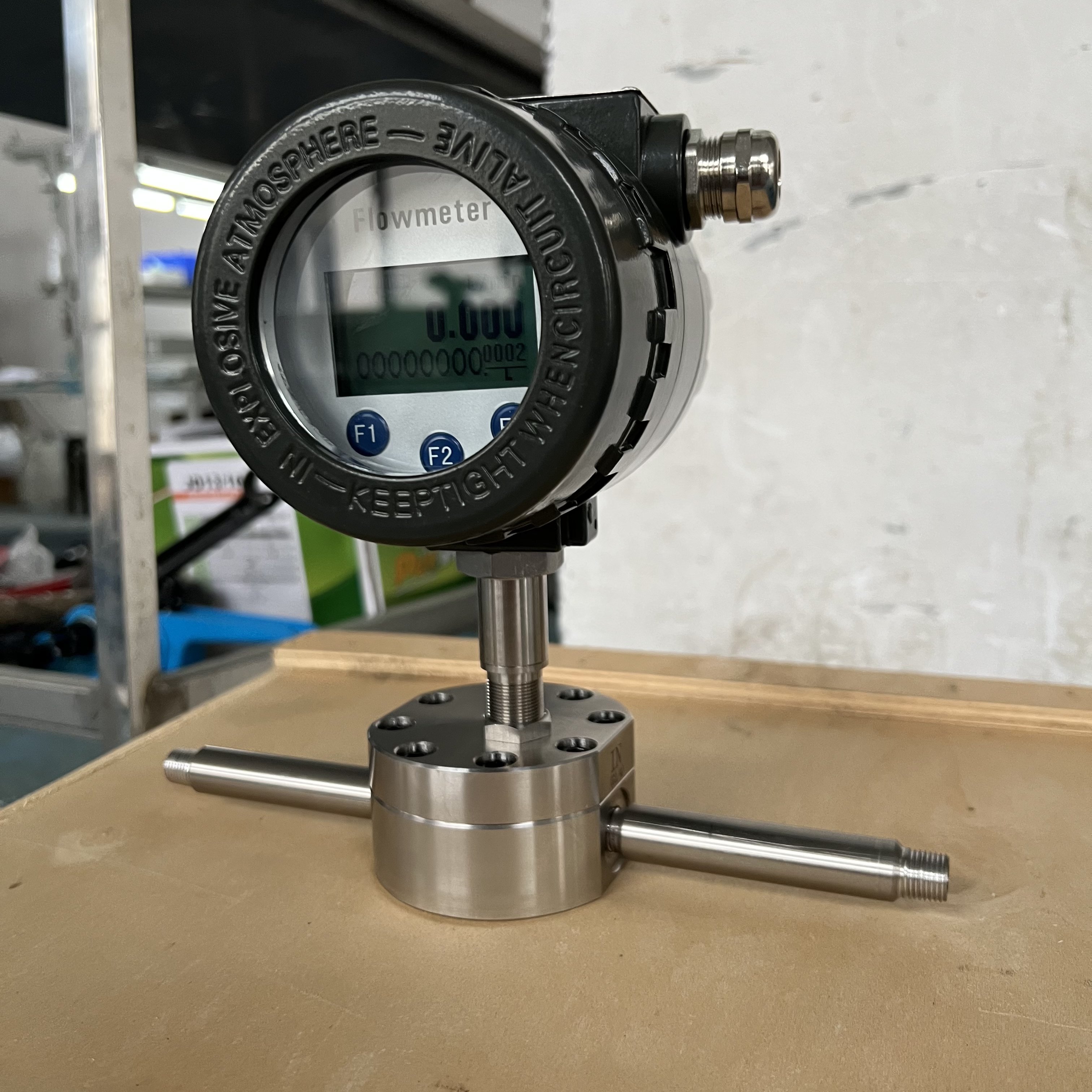 LCD Display RS485 4-20mA Output Oil Micro Gear Flow Meter