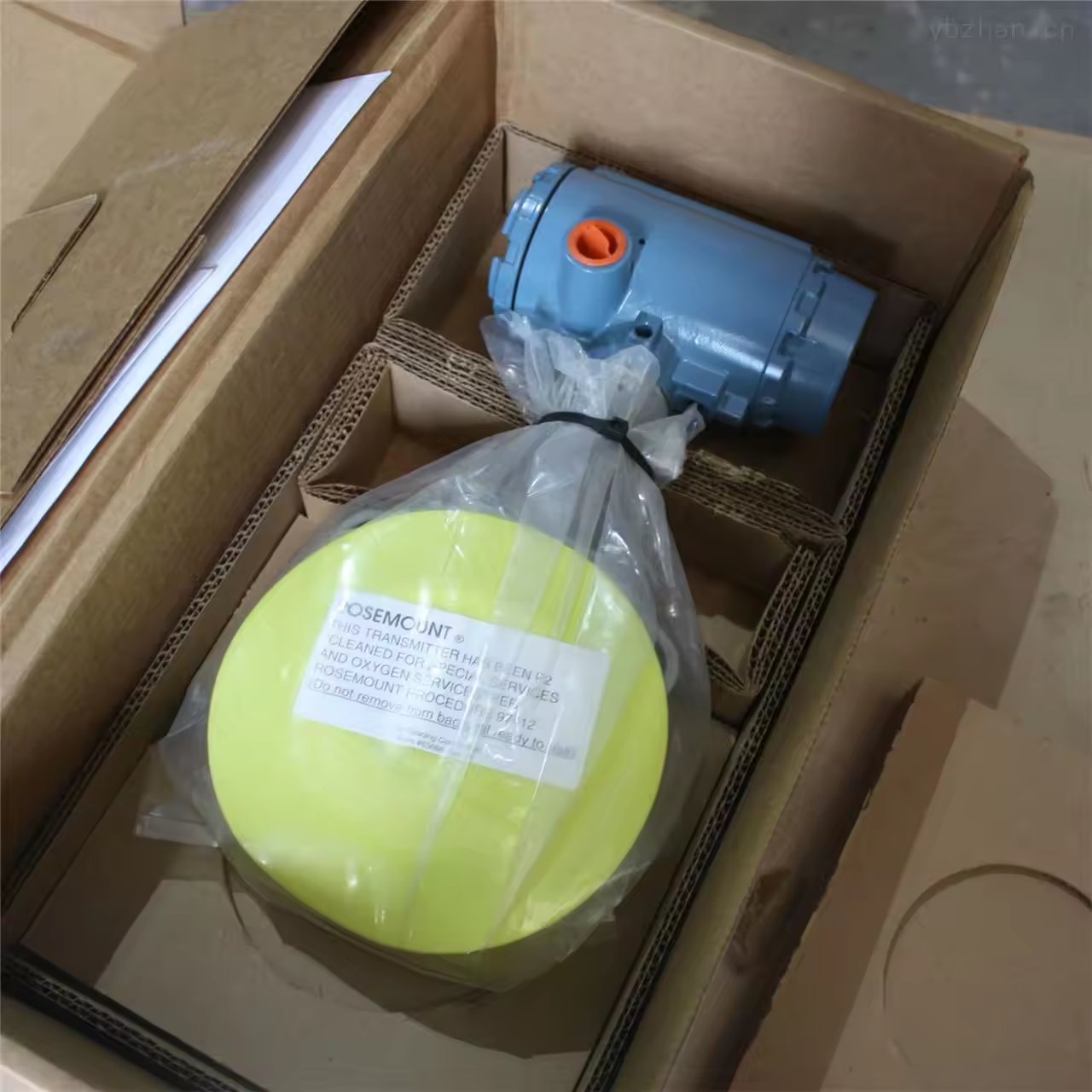Emerson Rosemount 8800 Flanged Liquid Gas 4-20mA Vortex Flow Meter Transmitter