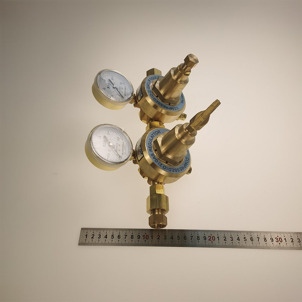 High Quality N2 Gas Pressure Reducer Brass Material Oxygen Cylinder Regulator with Flow Meter