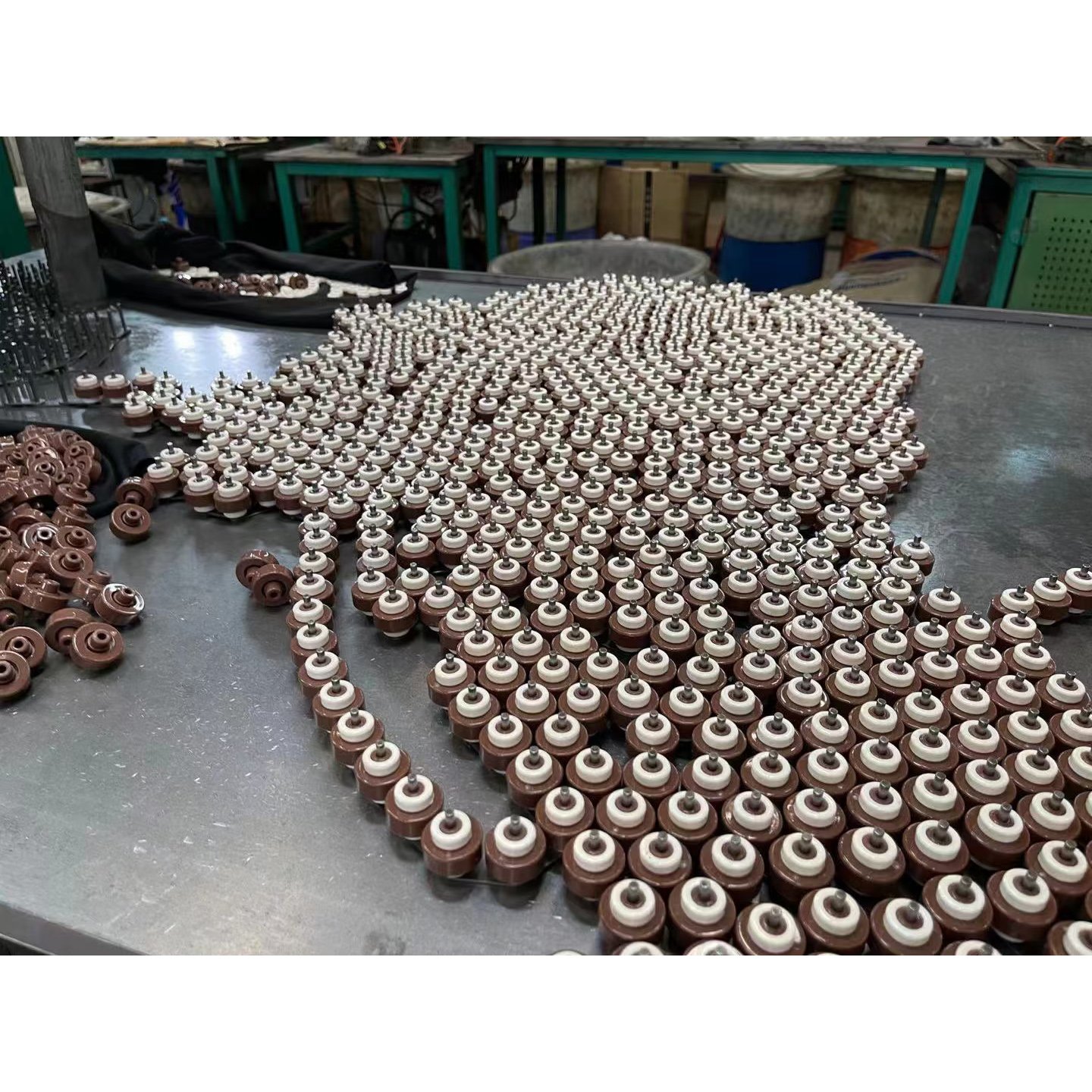 Stainless Steel Special Double Plus Free Flow Conveyor Chain Roller Chain for Pallet Conveyor