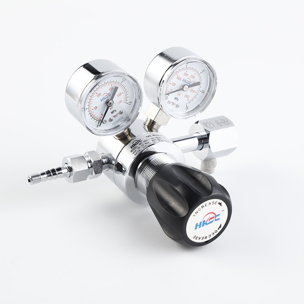 High Precision Brass Chrome Plated Pressure Regulator 1.6KL Gauge Accuracy Oxidation Resistant for LPG/Propane Industrial