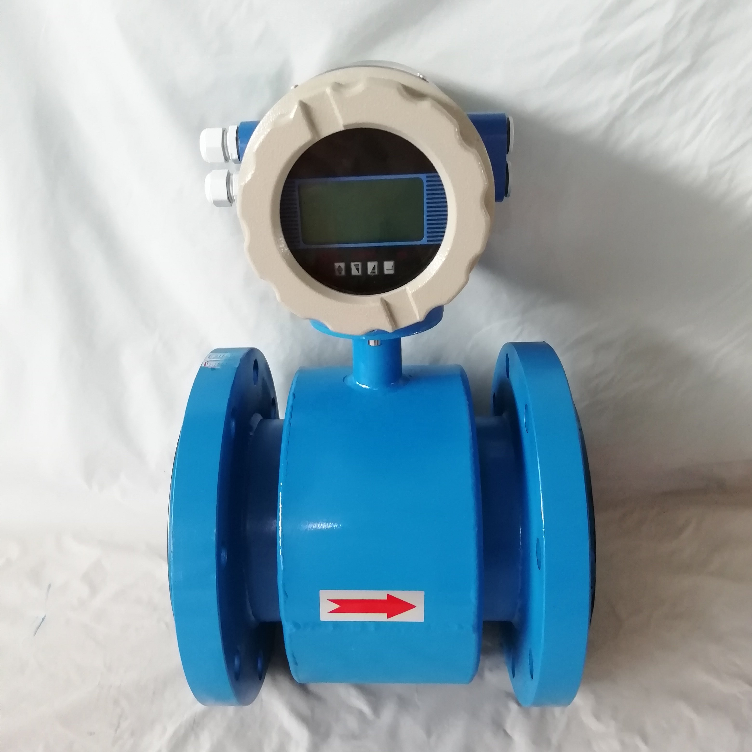 High Precision Magnetic Flowmeter 4-20mA Wastewater Electromagnetic Water Flow Meter