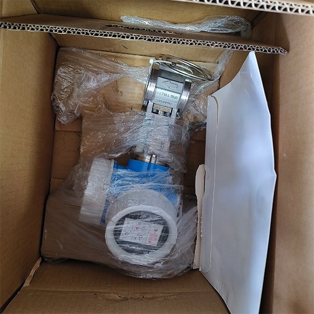 Manufacturer Intelligent Precession Proline Prowirl D 200 Vortex Flowmeter Steam 24V DN 25 PN16