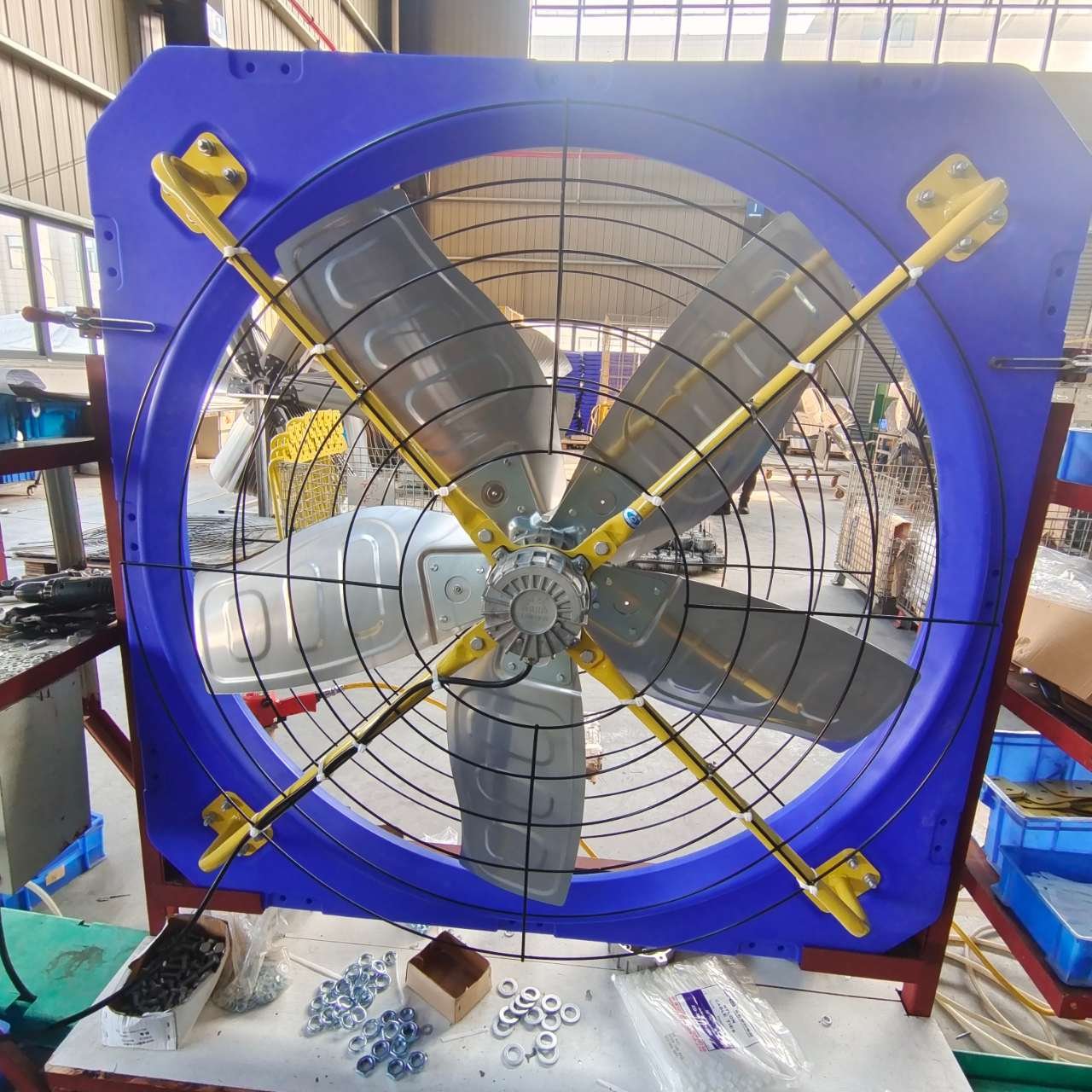 Ranch Specific 1.2m Cooling Fan With PSMS Motor Dairy Barn Fans