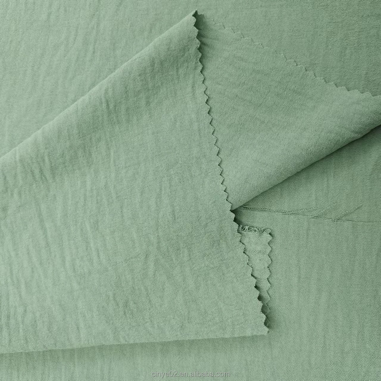 100% Polyester Soft Touch 180d Cey Cut Two Tone of Ready Goods Abaya Dyed Crush Tissu Cey Air Flow Uragiri Crepe Fabric