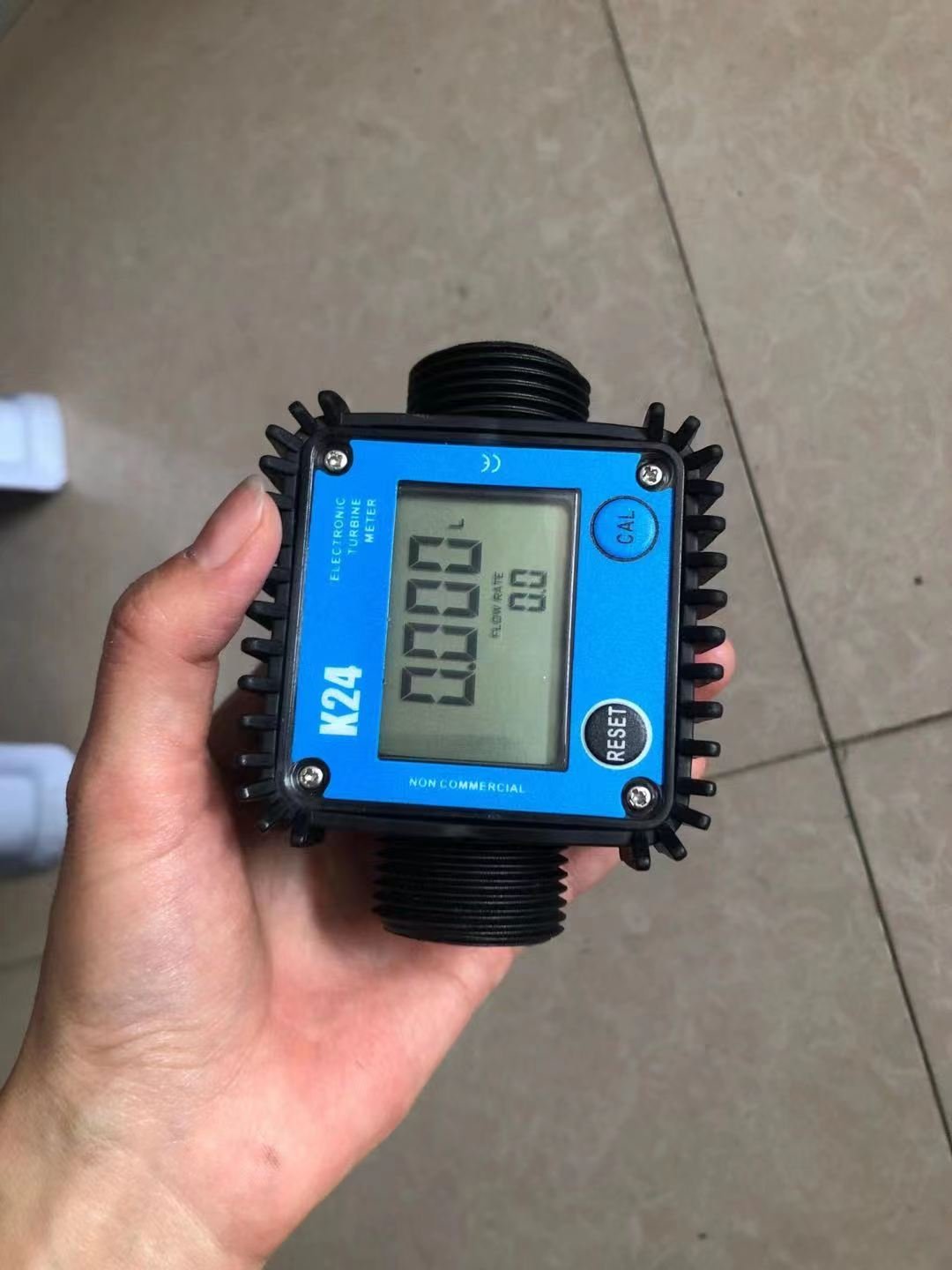 1/2'' Thread 0.2-10L/min or 1-15L/MIN K24 Beer Water Digital diesel Turbine Flow Meters