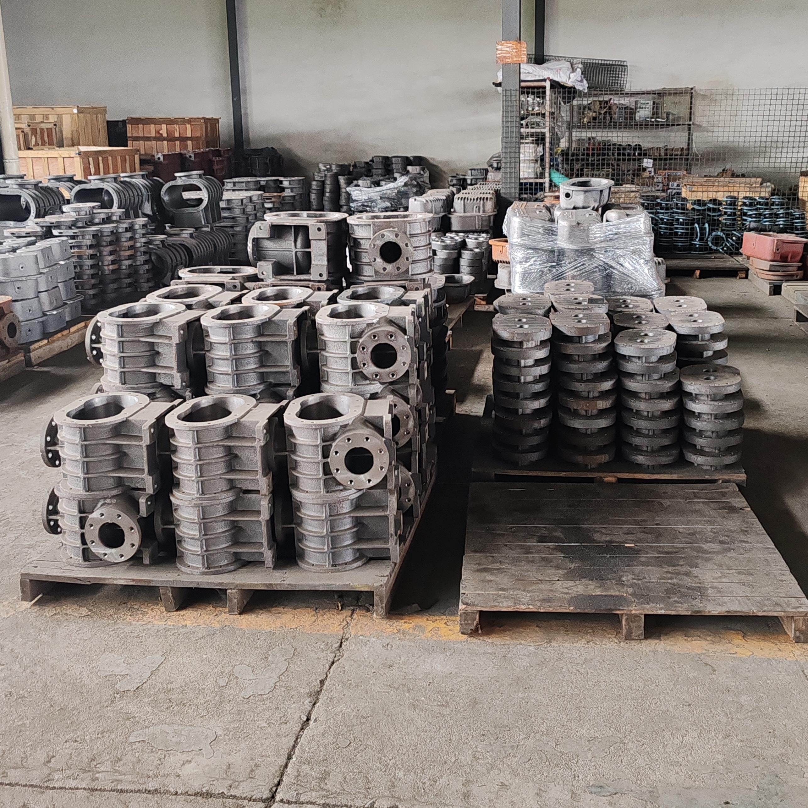 Factory Price Big Air Flow High Performance Three Lobes Cast Roots Blower for Wastewater Recycling and Treatment
