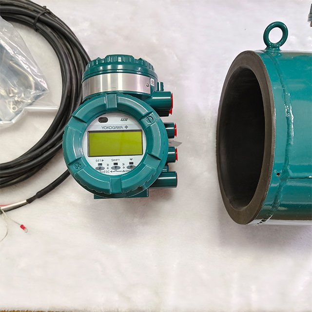Digital Lcd Display Water Flow Sensor Meter Industry Sewage Electromagnetic Flowmeter DN1200