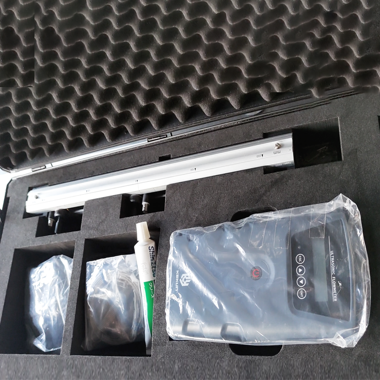 Portable Clamp on Ultrasonic Flow Meter Bubble Resistance Liquid Flow Meter With Remote Ultrasonic Flowmeter