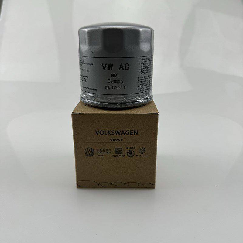 High Efficiency and Low Fuel Consumption Oil Filter Automotive Air Filter for Volkswagen