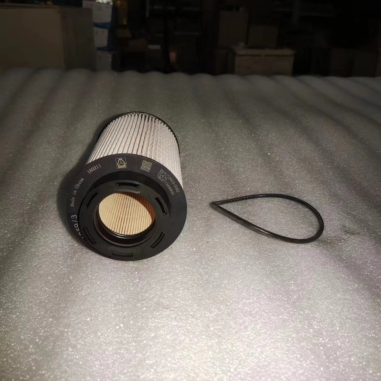 Shacman/Sinotruk/FAW/Foton Heavy Truck Parts Engine Parts Air Filter