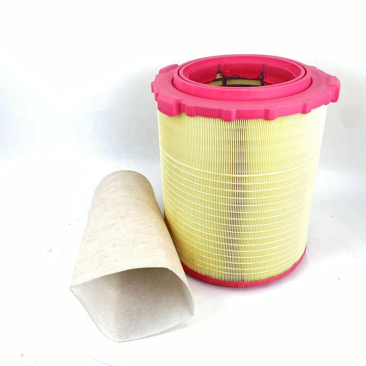 Factory Direct Sale Genuine Quality Grade Air Filter for Volvo 23743722 23743724