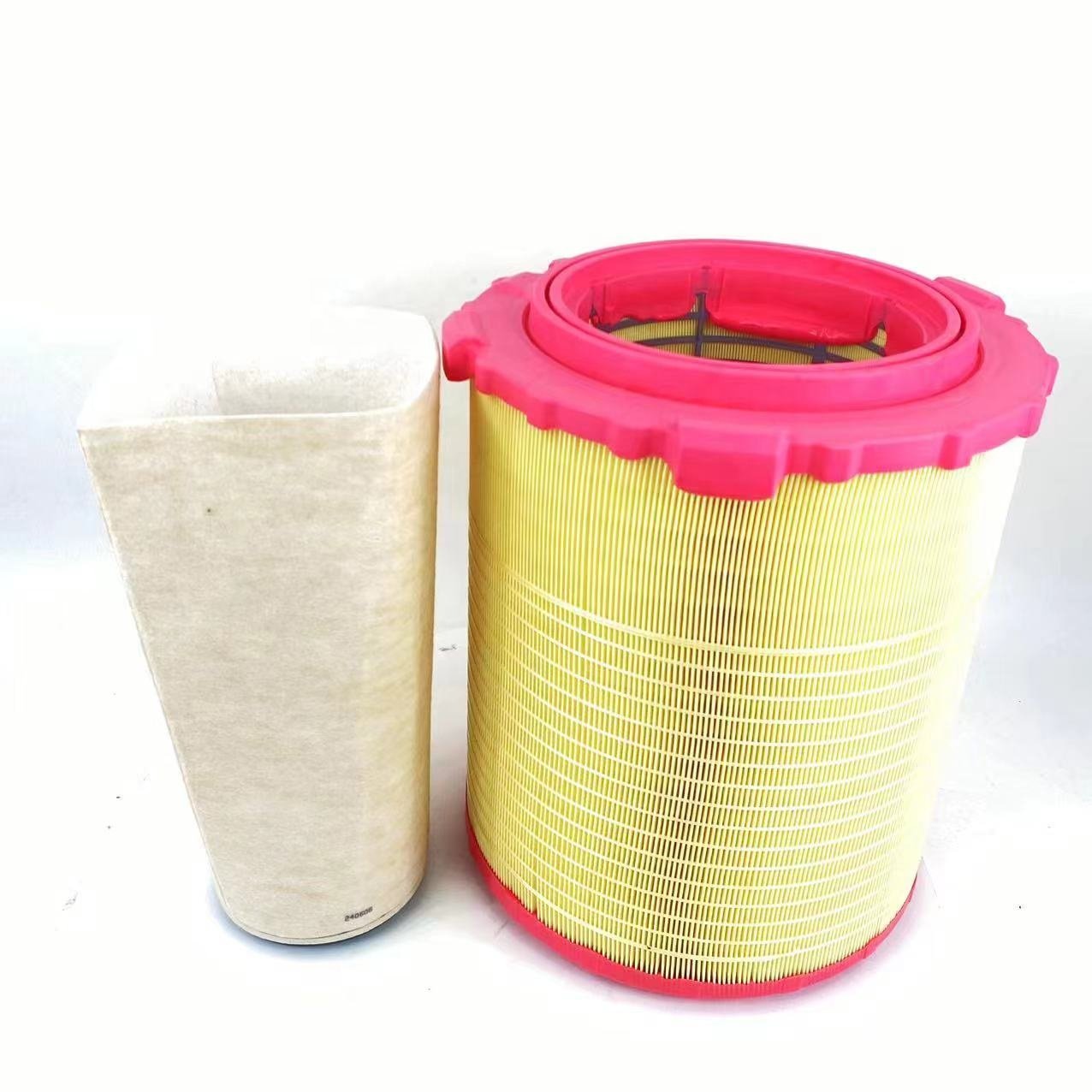 Factory Direct Sale Genuine Quality Grade Air Filter for Volvo 23743722 23743724