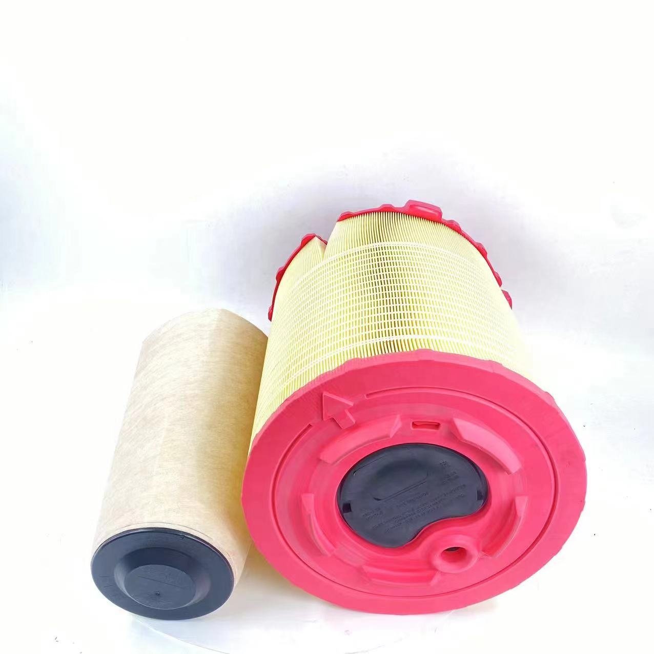 Factory Direct Sale Genuine Quality Grade Air Filter for Volvo 23743722 23743724