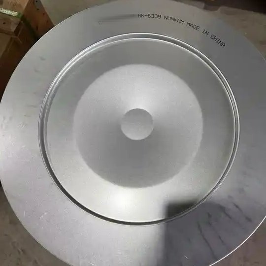 Hot Selling Engine air Filter element Air Generator air Filters 1858786 Engine Spare Parts Auto Parts