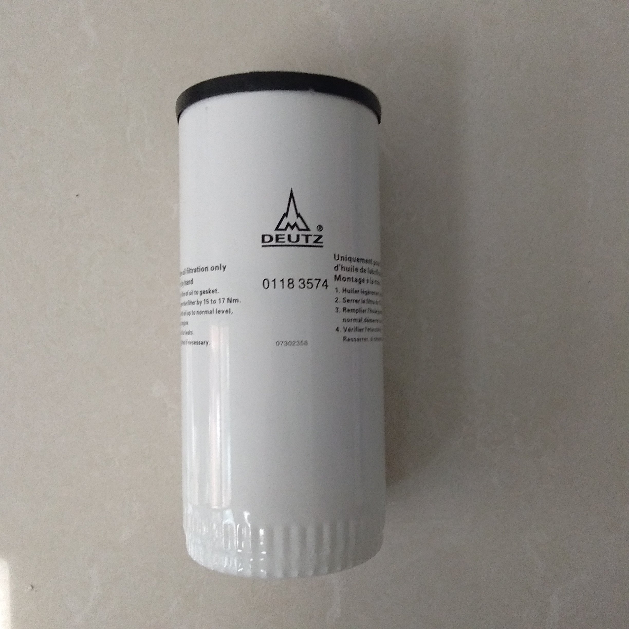 Factory Sale Low Price Engine Part Oil Filter 01183574 01174421 F4L914 diesel Engine Parts for deutz