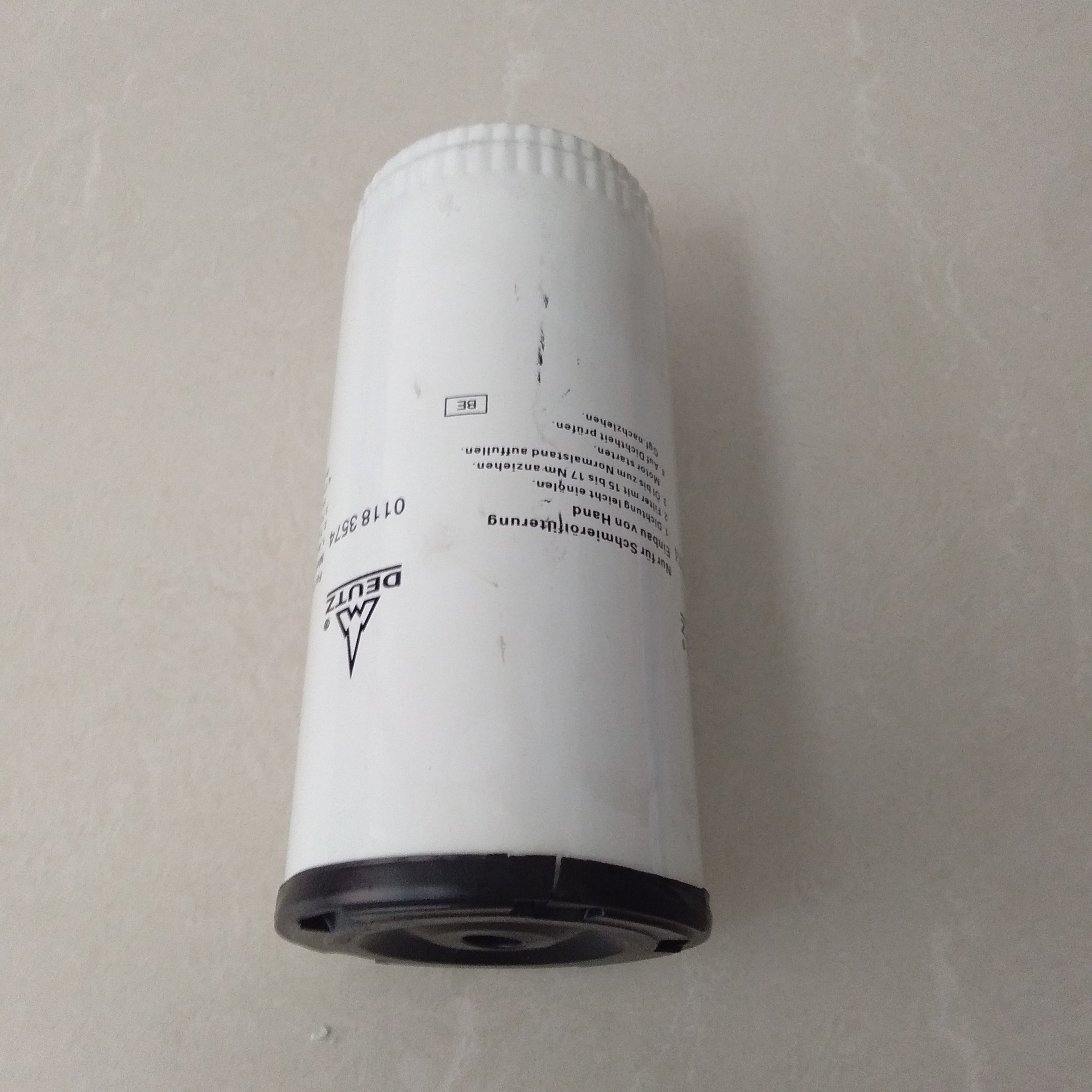 Factory Sale Low Price Engine Part Oil Filter 01183574 01174421 F4L914 diesel Engine Parts for deutz