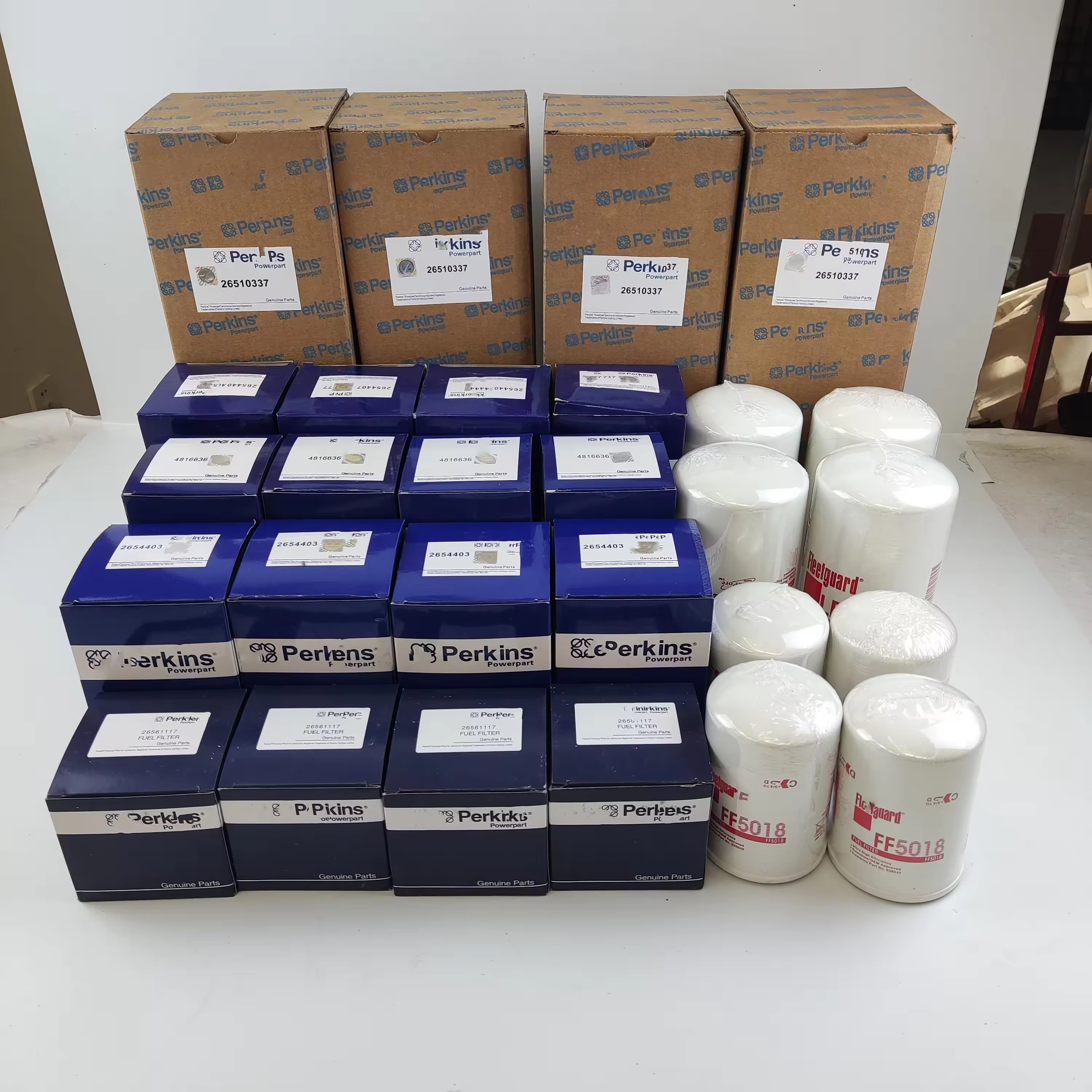 Hot Sale Engine Part Oil Filter Fuel Filter air Filter 26561117 2654403 26510337 4816636 2654407 26560143
