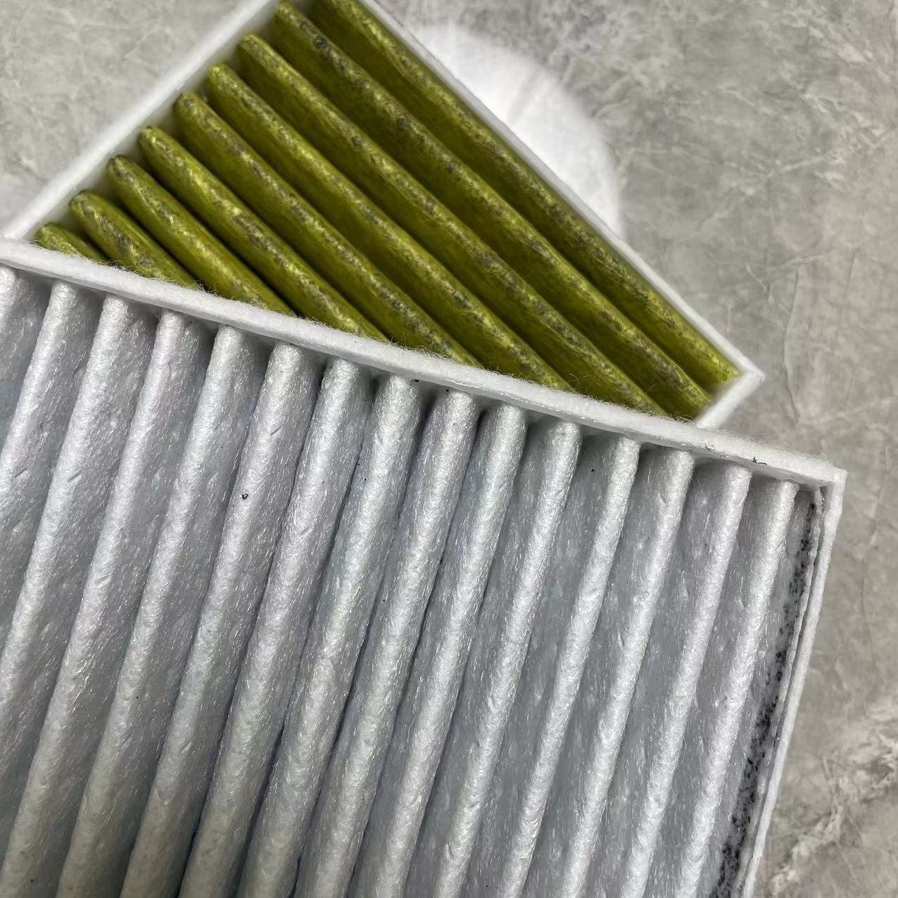 Auto Air Filter for Bmw F45 F46 F48 64119321875 64116823726 64 31 6 835 405