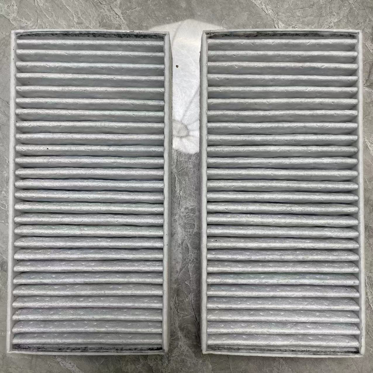 Auto Air Filter for Bmw F45 F46 F48 64119321875 64116823726 64 31 6 835 405