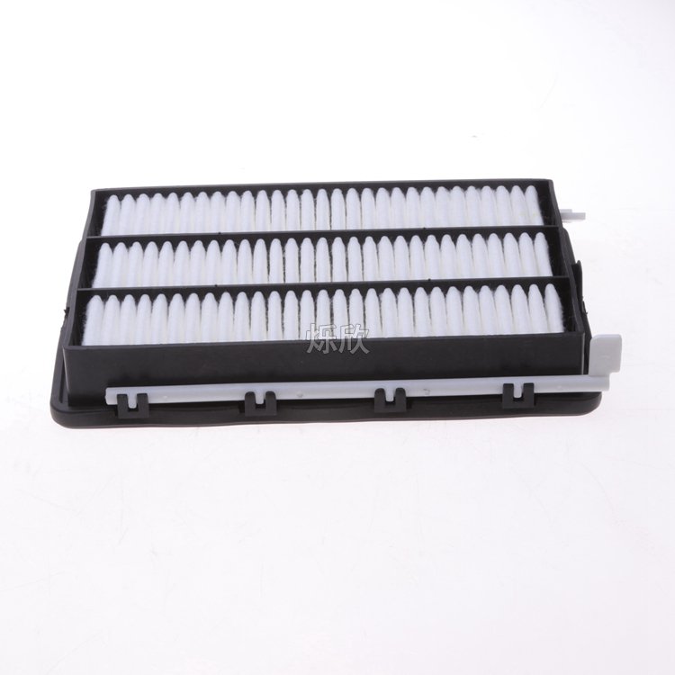 Hot Sale Auto Engine Systems Car Spare Parts Car air Filter for Hyundai Car H-1 15 (2015-2018) 28113-F8100
