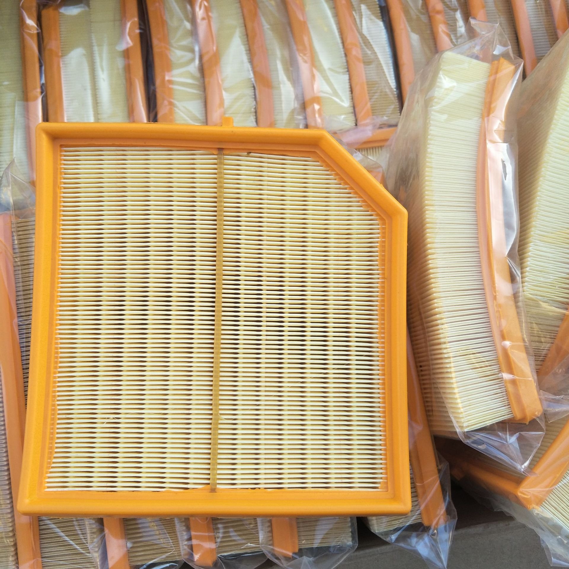 Factory Price Wholesale Car Filter element 31370089 for New volvo S60 S90 v60 V90 Xc60 Xc90 Car Engine air Filter