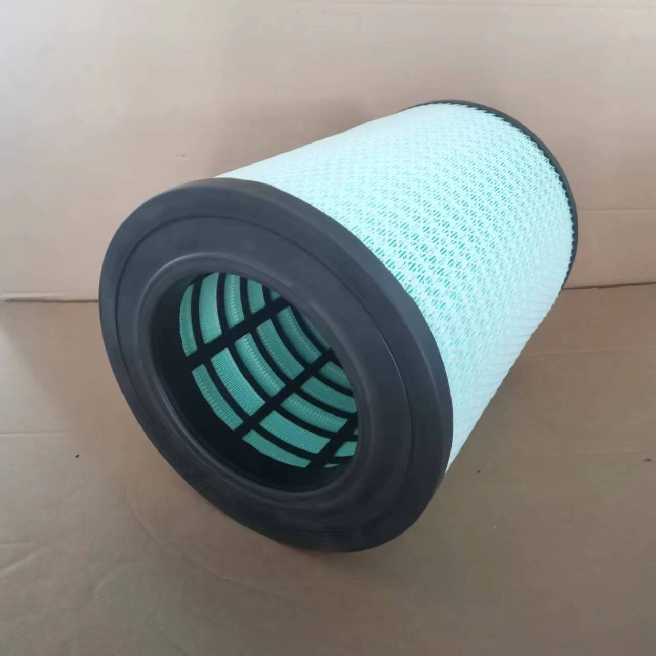Distributor Price Truck Engine air Filters 21337443 1693755