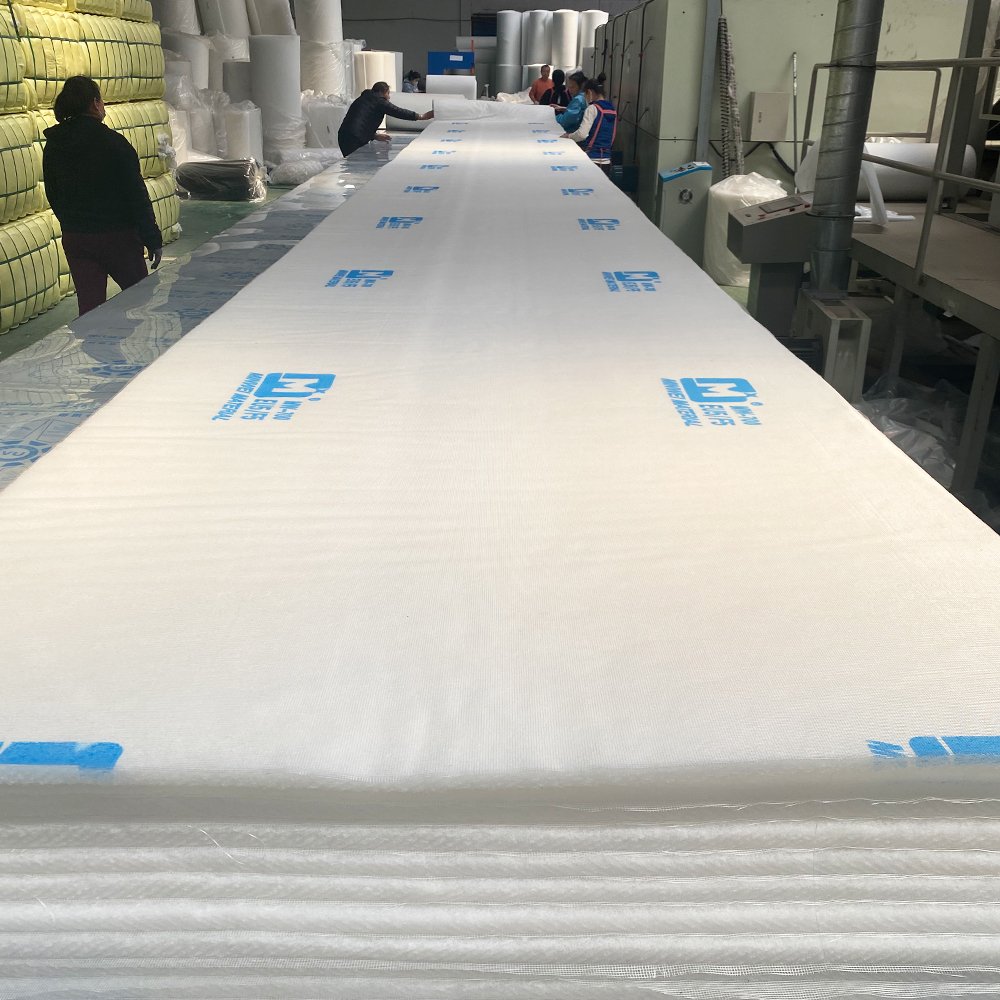 0.3um Micron H13 H14 HEPA F5 Paint Booth Filter Roll Full Adhesive EU5 Merv 9 Ceiling Filter Cotton Air Filter Material