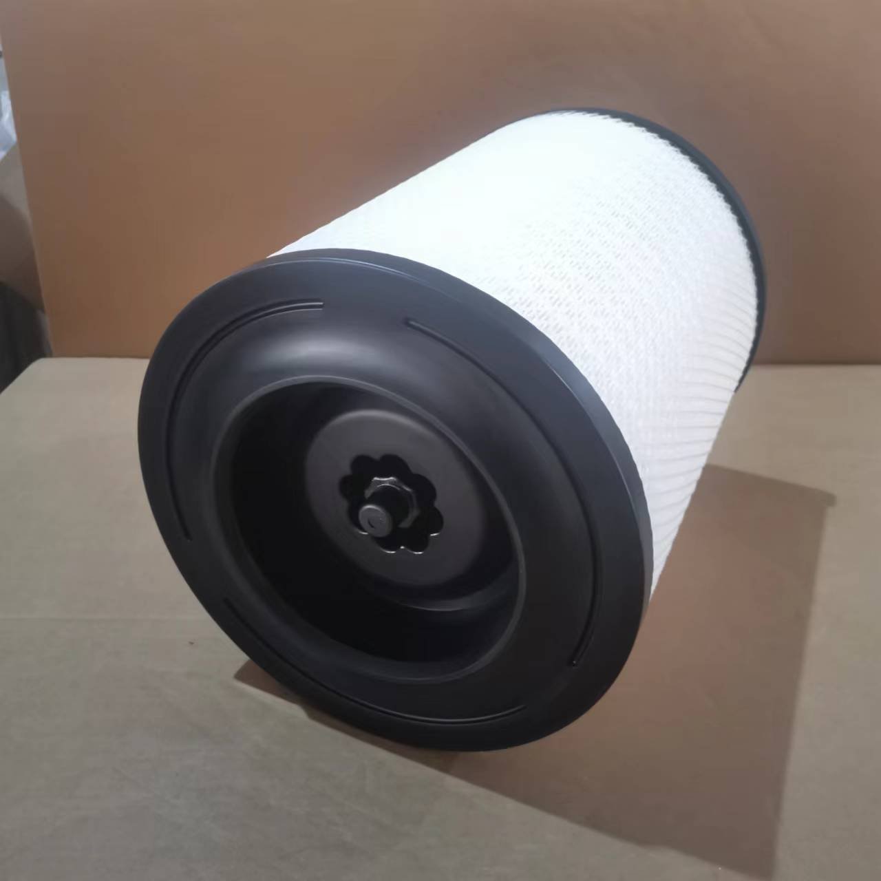 Lowest Price Heavy Trucks air Filter 21337557 21693755 21337443