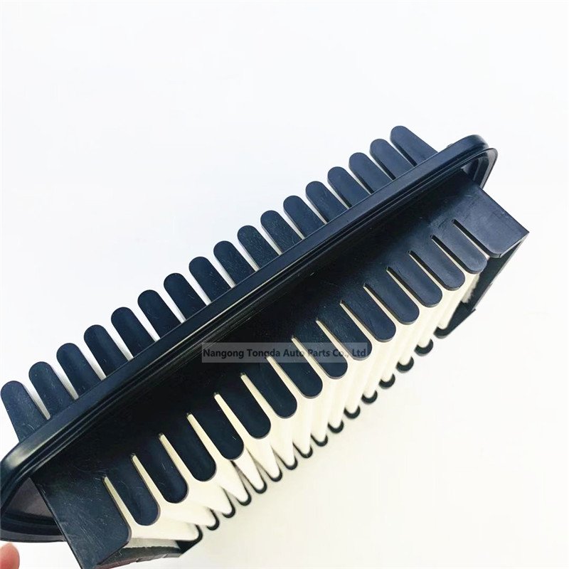 China Factory Price 13780-64P00 Air Filter for Car 1A15-13-Z40 MQ507955 16546-4A00L 13780-64P00