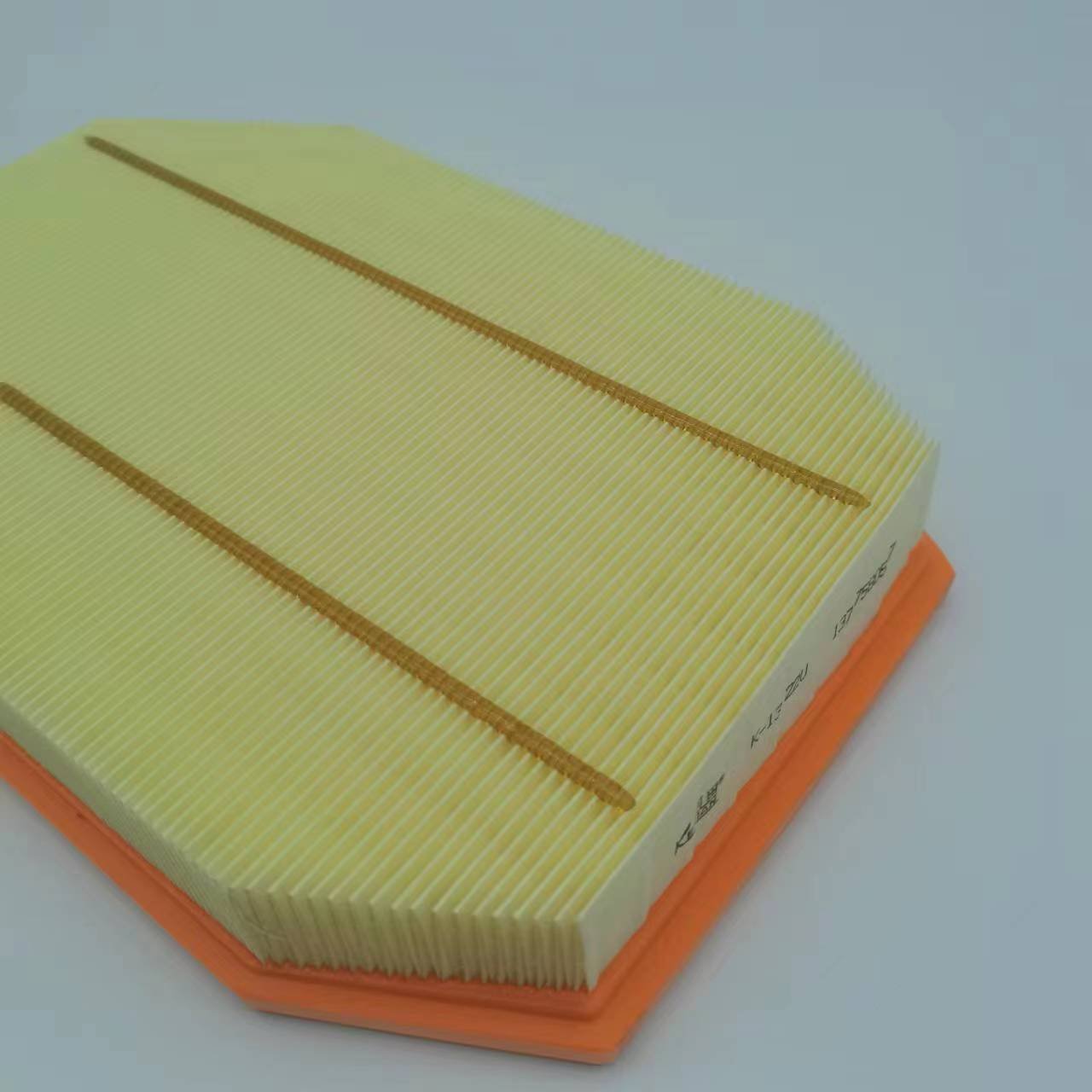 High End air Filter 13717590597 1371759059701 Suitable for BMW Cars