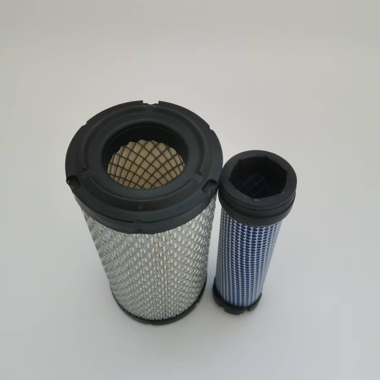 Wholesale Production Diesel Engine Air Filter AF25414 AF25412 for Air Filter Replacement