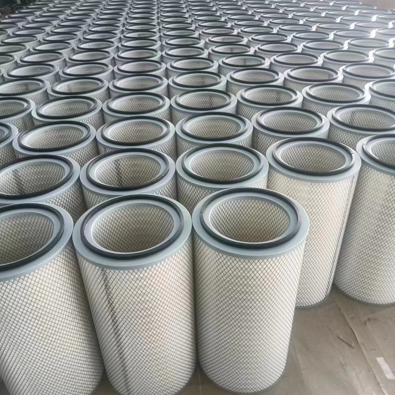 Large Surface Area Pleated Media Cartridge Dust Filter Cylinder Air Filter
