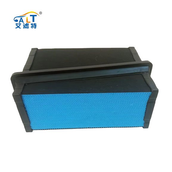 High Quality Truck Auto Parts for Engine T680 T880 Truck 579 56 Air Filter P621725 LAF6725 PA32000