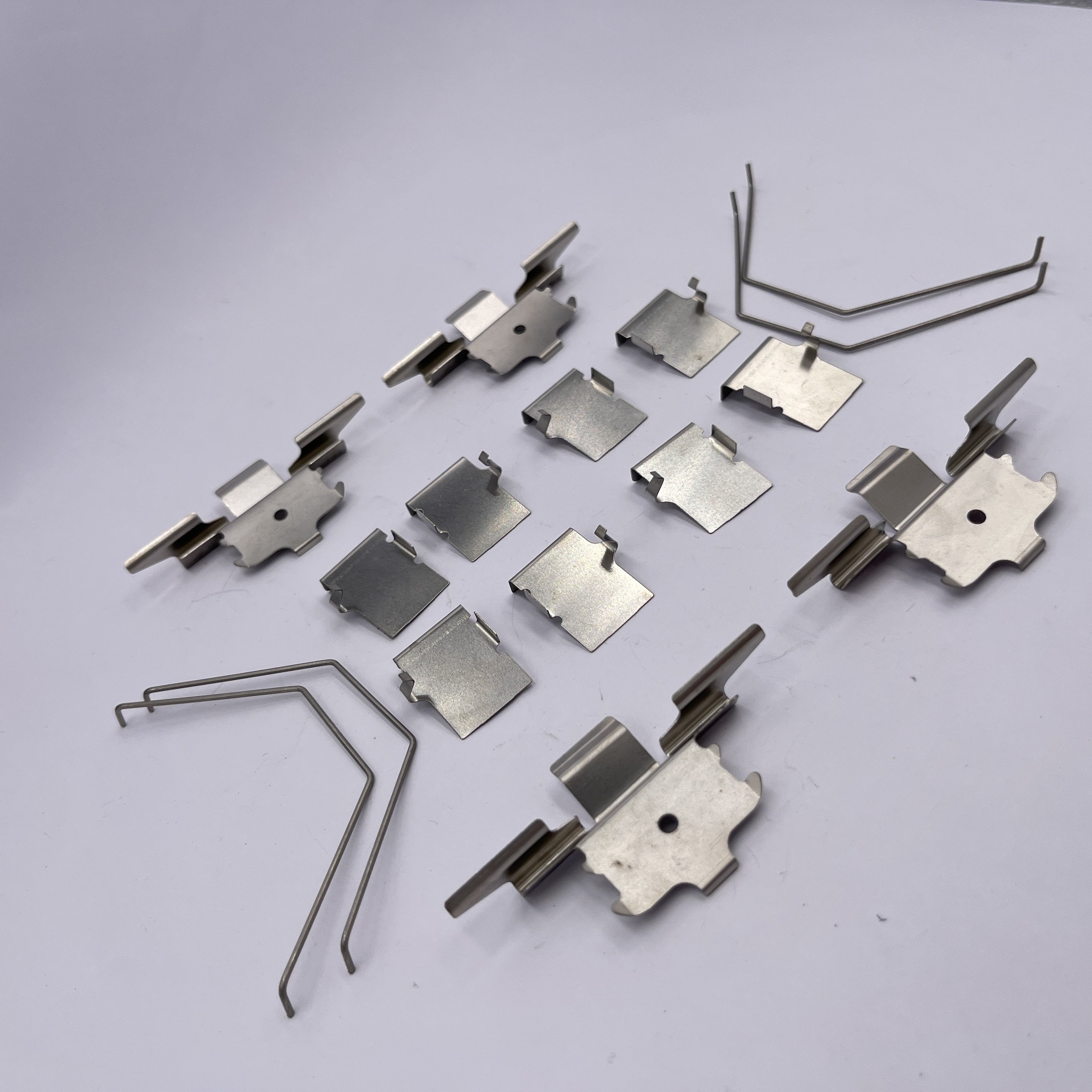 D1164 Brake Pad Clip Brake Pads Repair Kits for Ford 6E5Z-2001-B Brake Pad Holder Clip