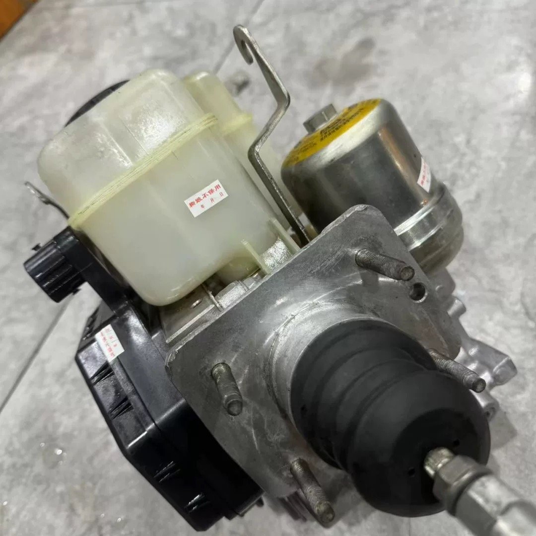 Suitable for Toyota Brake Master Cylinder Actuator ABS Booster Pump 47050-60042